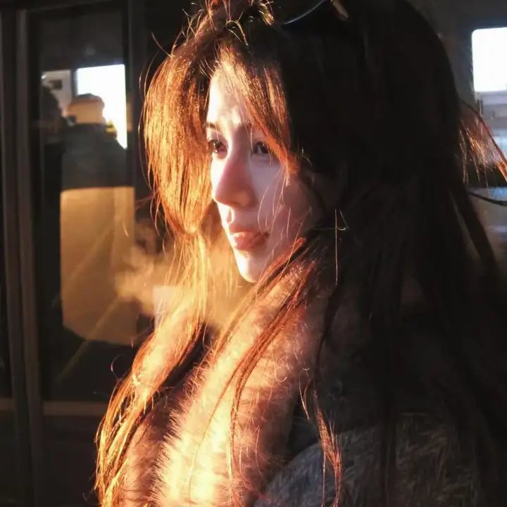 神圣性女
